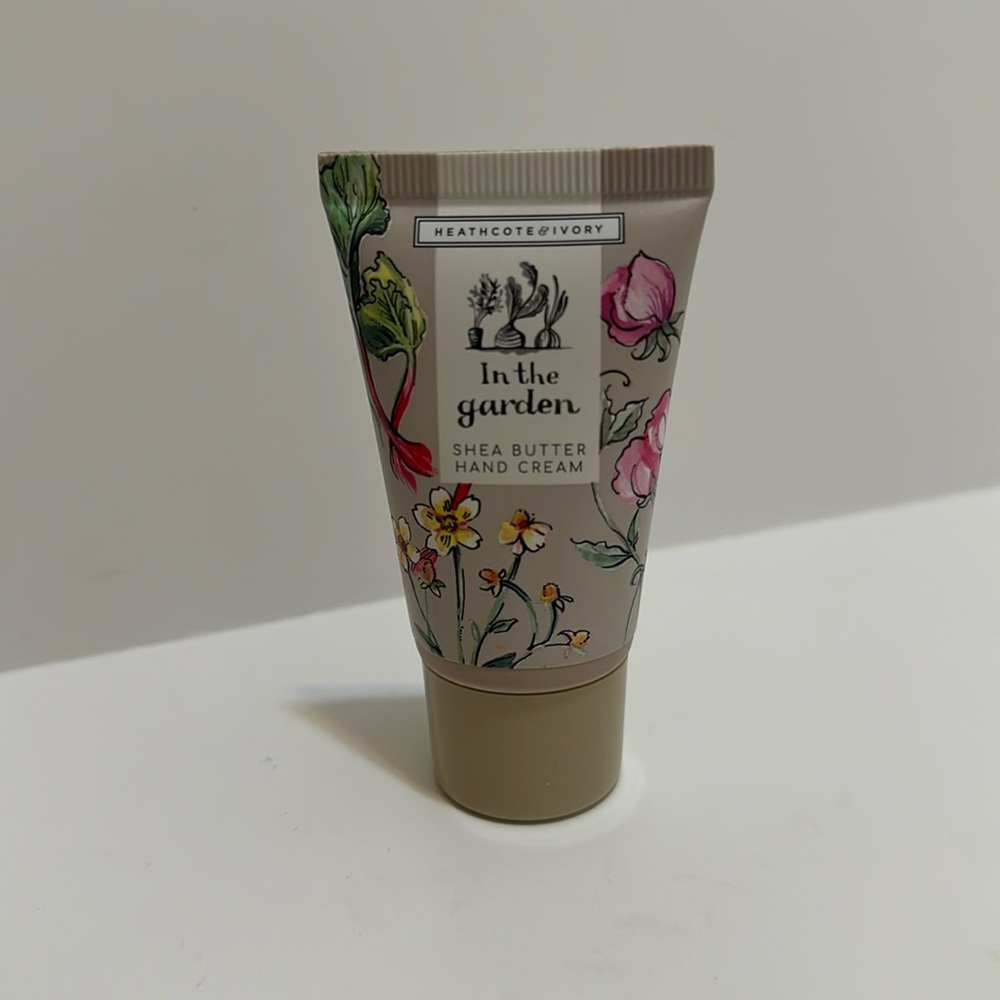Heathcote & Ivory In The Garden Hand Cream 1 fl oz